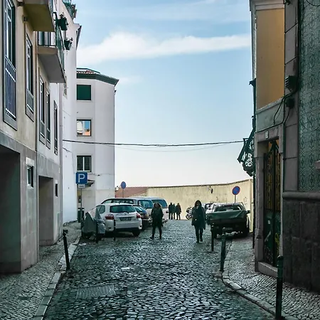 Apartment Traveling To 310 - Castelo Lisbon